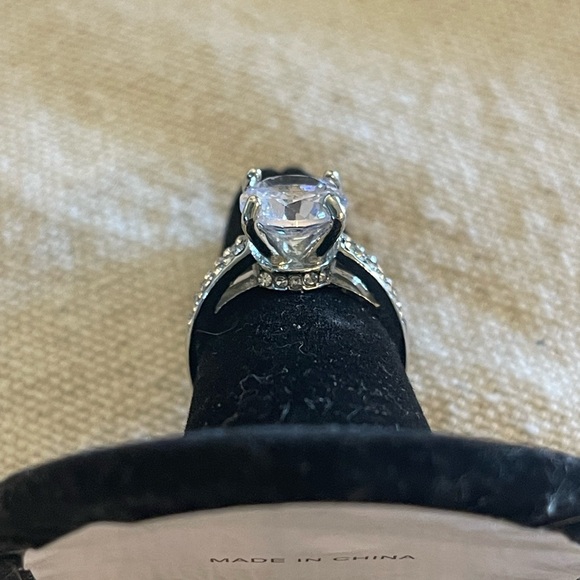 CZ ring - Picture 2 of 5